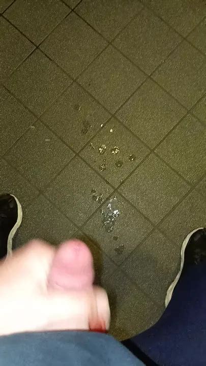 Wank In Public Toilett Gay Amateur Amateur Porn Feat Skorpion XHamster