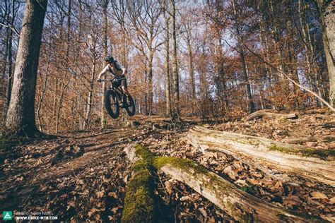 E LOM 4point8 X01 Carbon Fatbike Im Test E MOUNTAINBIKE Magazine