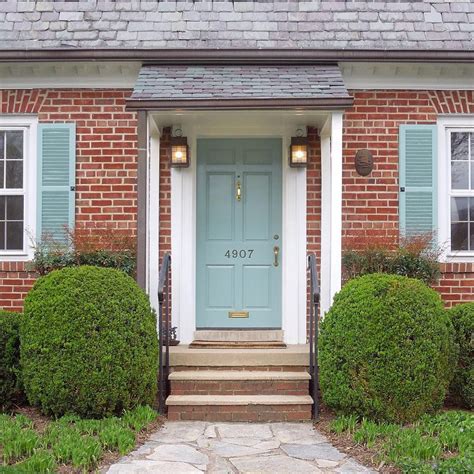 Mrandmrs Brick House Front Door Colors Brick Exterior House