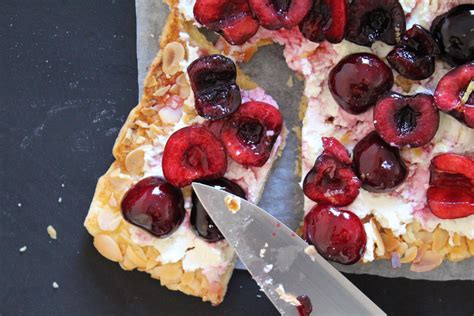 Tarte Rustique Aux Cerises Ricotta Et Amandes De Martha Stewart