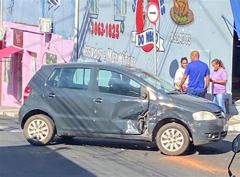 Cruzamento zicado registra 2 acidentes no mesmo dia na semana são 3