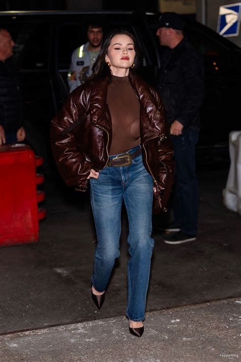 Selena Gomez Looks Hot In A See Through Shirt In Nyc Photos Thefappening