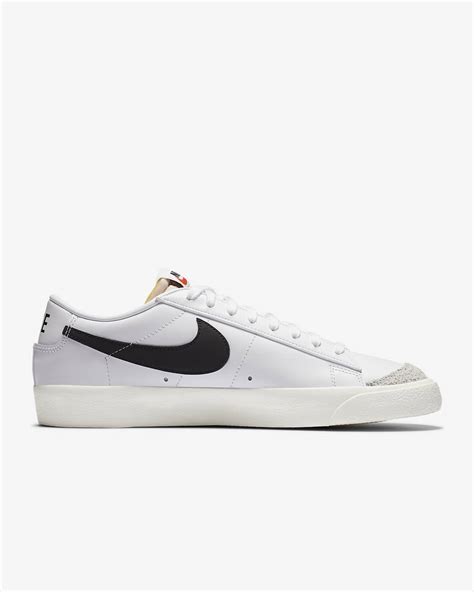 Nike Blazer Low 77 Vintage Mens Shoes Nike Ie