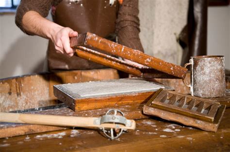 Valle Delle Cartiere Percorsi Attivit E Museo Della Carta