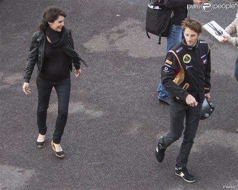 GP de Monaco Marion Jollès Grosjean enceinte et parterre de VIP sur