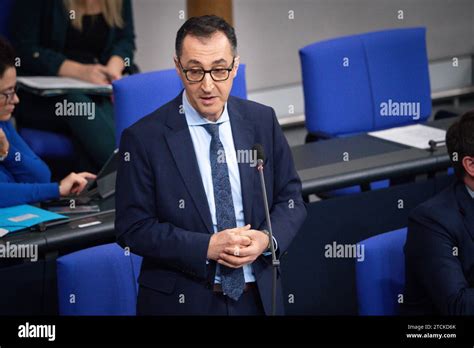 Deutscher Bundestag 143 Plenarsitzung Cem Oezdemir