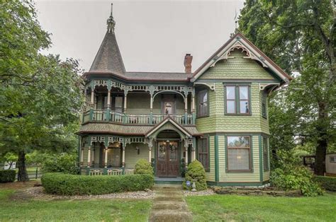 Queen Anne In Harrisonville Mo George F Barber Old House Dreams