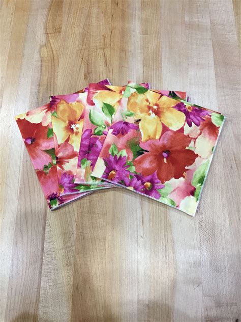 Cloth Napkins Set Of 4 Napkins 13 Floral Napkins Etsy Floral