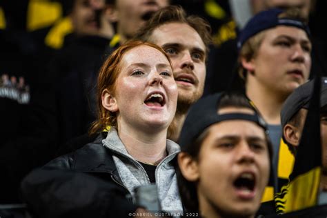 220511 AIK Malmö FF 220511 AIK supporter under fotbollsm Flickr