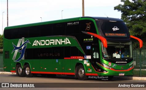 Empresa de Transportes Andorinha 7053 em São Paulo por Andrey Gustavo