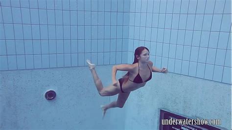 Vidéos piscine XVIDEOS