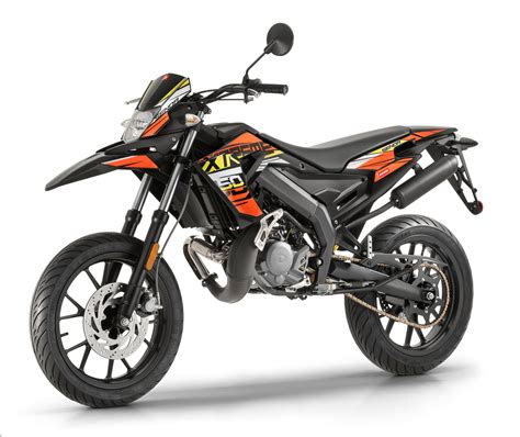 Motorrad Vergleich Derbi Senda Drd X Treme Sm Vs Derbi Senda X