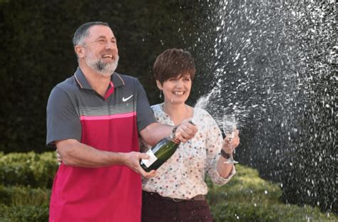 £32 5 Million Lottery Winners Waited A Week To Cash In Winning Ticket Aol