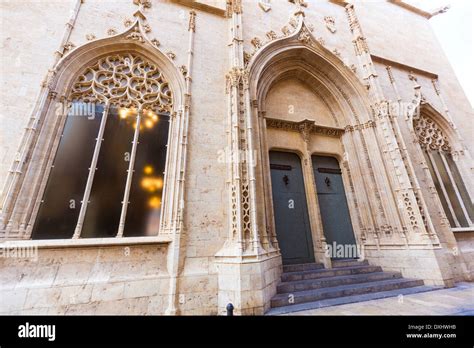 La Lonja De Valencia Fachada G Tica Patrimonio De La Unesco En Espa A