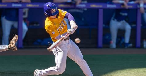 Dylan Crews addresses how LSU is handling high expectations in postseason - On3