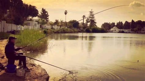 Pêche au Flotteur à Port Punique de Carthage YouTube