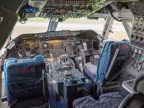 Cockpit of a jumbo jet — Stock Photo © Dolfilms #34496165