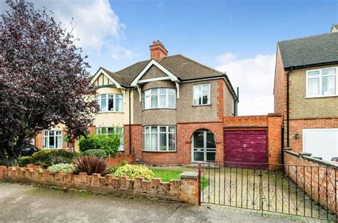 Ashdale Avenue Kempston Bedford 3 Bed Semi Detached House For Sale