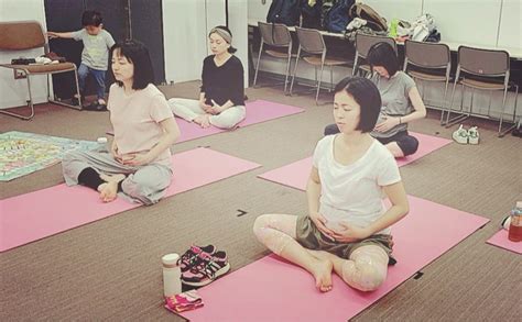 【クラス案内】マタニティヨガ 逗子クラス 逗子・鎌倉・オンラインヨガ 産後ヨガ Re Loop Yoga