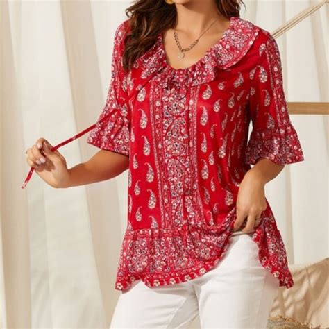 Suzanne Betro Tops Nwt Suzanne Betro Weekend Red Paisley Ruffle