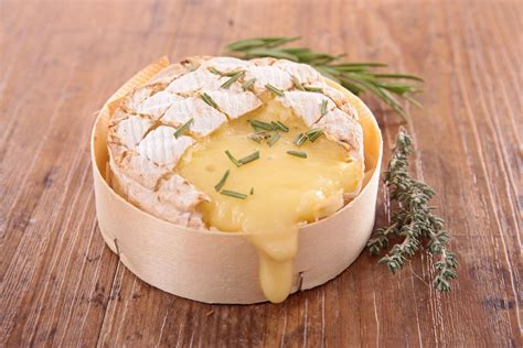 Recette Camembert de Normandie AOP au four maison en vidéo 750g