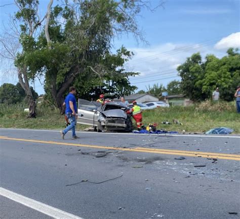 Duas pessoas morrem em acidente na BR 101 São Mateus ES HOJE