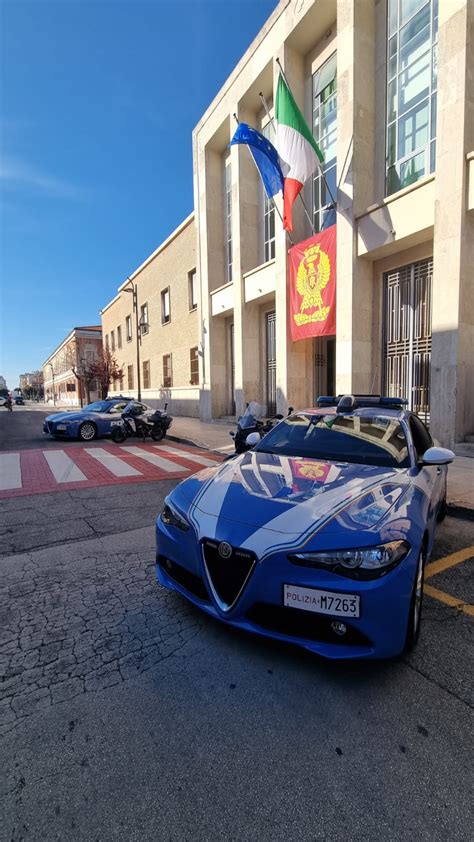 Latina Il Esimo Anniversario Della Polizia Al Fianco Dei Cittadini