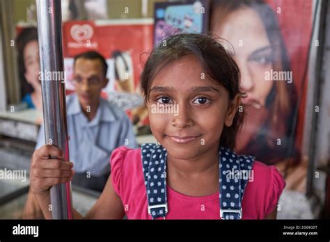 Jeune Fille Inde Banque De Photographies Et Dimages à Haute Résolution Alamy