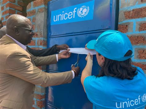 UNICEF République centrafricaine on Twitter A Bria UNICEF a remis