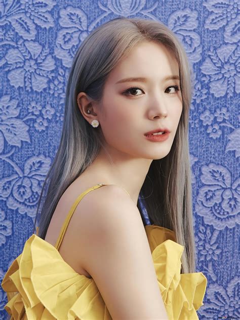 Fromis S Gyuri In Yellow Dress Midnight Guest Album Photoshoot K