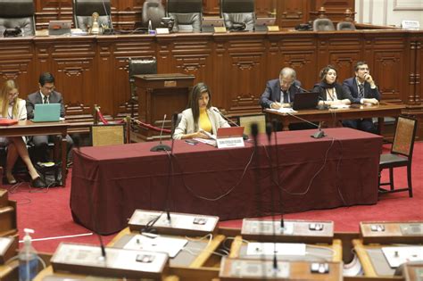 Sesión de la Comisión de Descentralización Comunicaciones