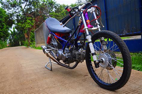 Modifikasi Yamaha New Vega R Jadi Motor Drag Racing