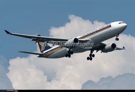 Airbus A Singapore Airlines V Ssf Airteamimages