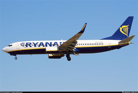 EI ENL Ryanair Boeing 737 8AS WL Photo By Francesco Della Santa ID