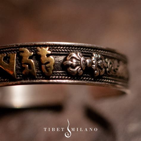 Braccialetto Argento Con Mantra Del Cuore E Dorje Tibet Milano