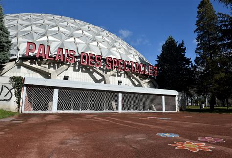 Saint Tienne Le Palais Des Spectacles Et Le Th Tre De Beaulieu Au