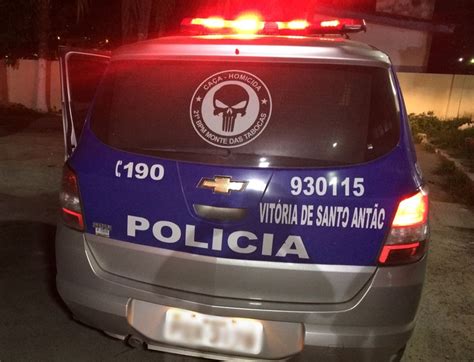 Homem Morto A Tiros No Centro De Vit Ria De Santo Ant O