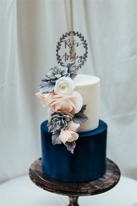 Navy Blue Is The Wedding Color Scheme You Ll Never Regret Wedding