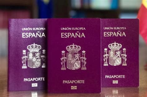 Lo Que Dice La Ley De Memoria Democrática Sobre La Adquisición De Nacionalidad Española Acento