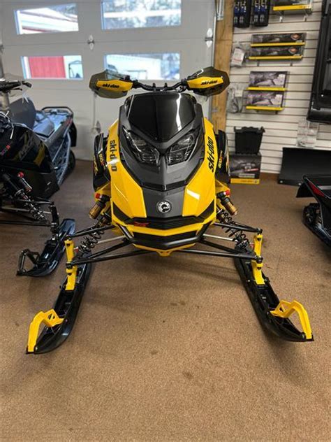 2024 Ski Doo MXZ X RS W Competition Package 600R E TEC RipSaw II 2 Ply