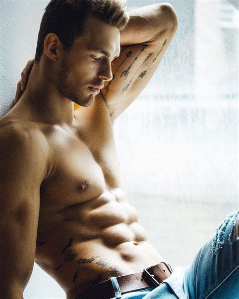 Christian Hogue Thalia Christian Hogue Male Fitness Models Men S