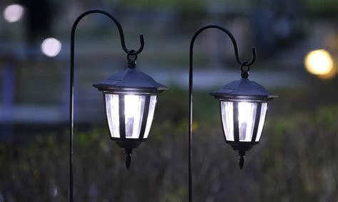 How To Choose Hanging Solar Lights And Lanterns