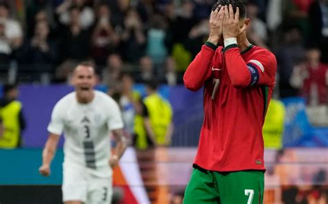 I Was At Rock Bottom Portugal S Cristiano Ronaldo Bursts Into Tears