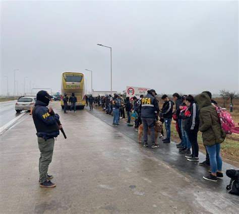 Secuestraron Drogas Tras Controles Vehiculares En La Autopista El