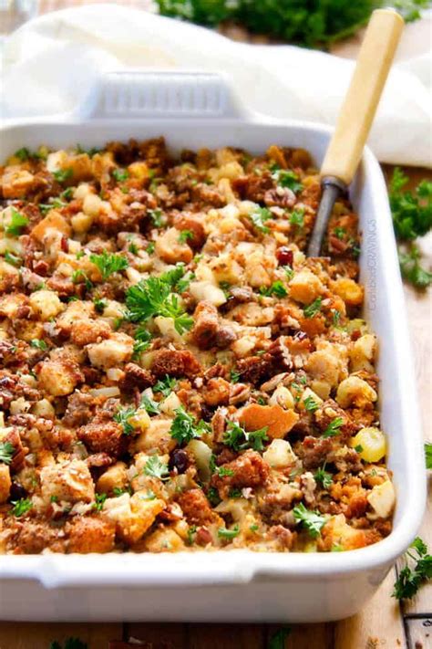 BEST EVER Thanksgiving Cornbread Sausage Stuffing