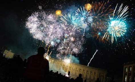 Feu D Artifice Du Nouvel An Bruxelles Tout Ce Qu Il Faut Savoir