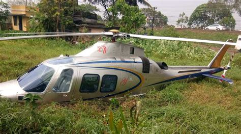 Helicopter carrying LuLu chief Yusuff Ali crash-lands in Kochi