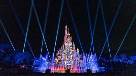 All New Nighttime Spectacular Momentous Launching Mid June At Hong