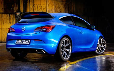 Opel Astra J OPC 2019 2020 цена и характеристики фотографии и обзор