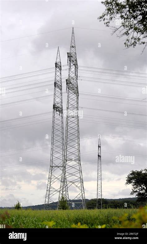 Power Pylons Power Pylons In The Field Power Lines Overhead Power